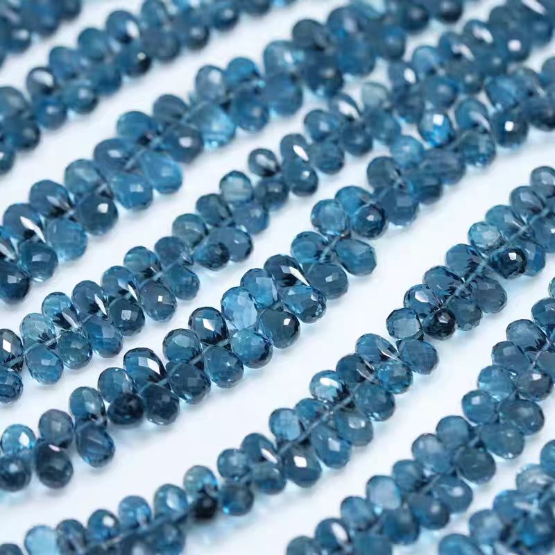 Jewelry Making In London - ลูกปัดโทแพซสีน้ำเงินลอนดอน 6A ทรงหยดน้ำเหลี่ยมเพชรพลอย ขนาด 5-7 มม.