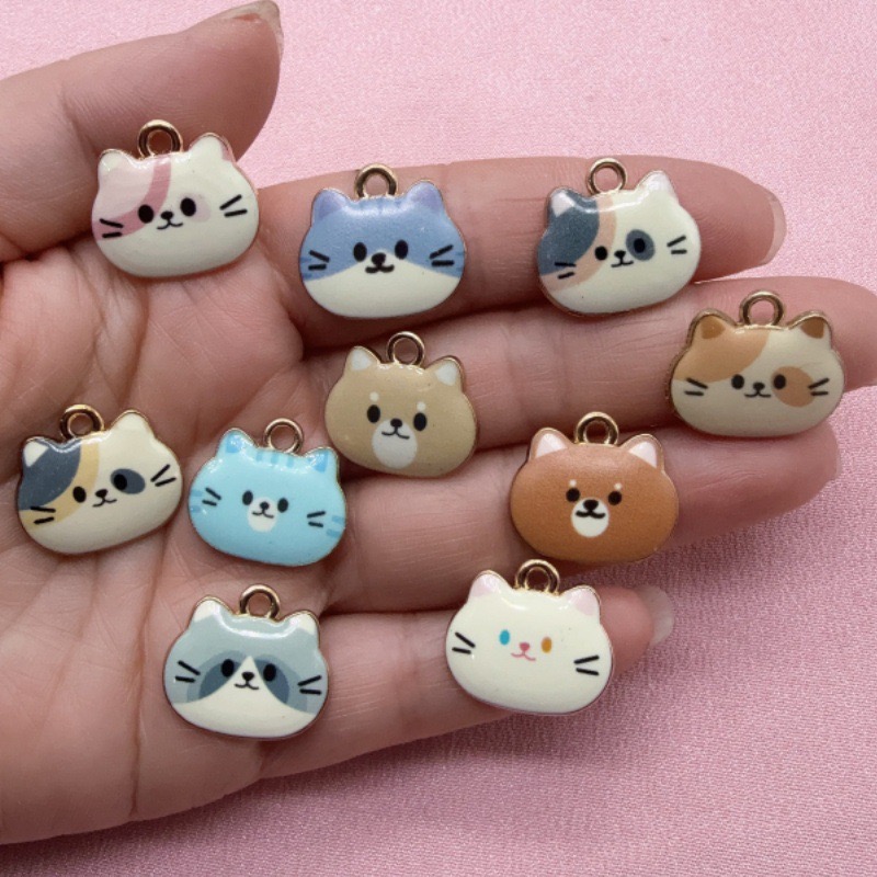 Jewelry Making Factory - จี้โลหะผสมรูปหัวแมวพิมพ์ลาย 12 ชิ้น, สำหรับทำเครื่องประดับ DIY ต่างหู,