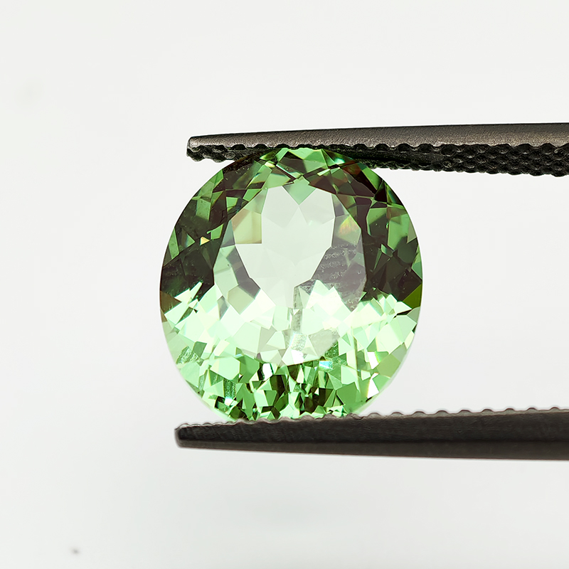 พลอยอิตเทรียมอะลูมิเนียมการ์เน - Jewelry Making Light บทวิจารณ์และราคา