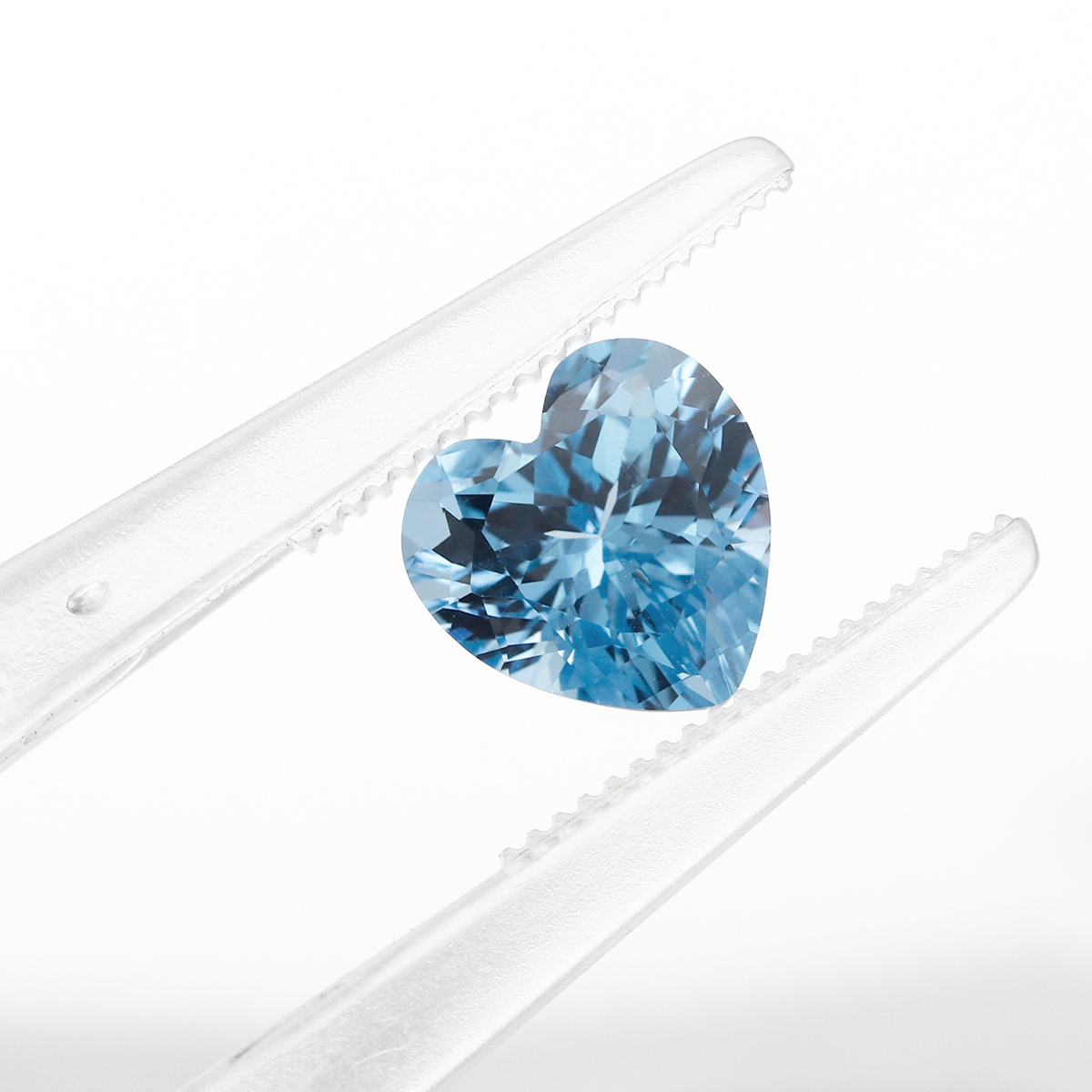 สปิเนลสีฟ้าอ่อนรูปหัวใจหลอมละล - Jewelry Making Light บทวิจารณ์และราคา