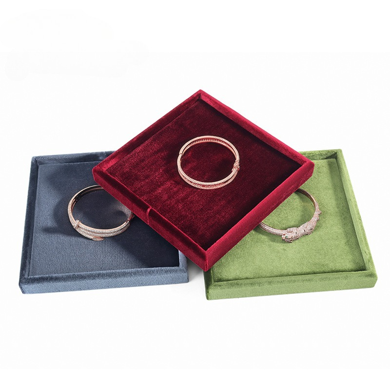 ถาดกำมะหยี่สำหรับจัดแสดงเครื่อ - Bead Mat Velvet บทวิจารณ์และราคา
